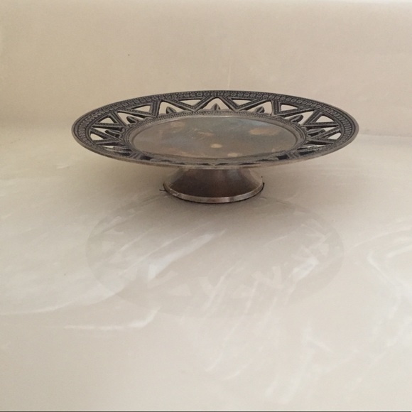 Bronze Metal Celestial Sun Engraved Candle Holder - Picture 5 of 8